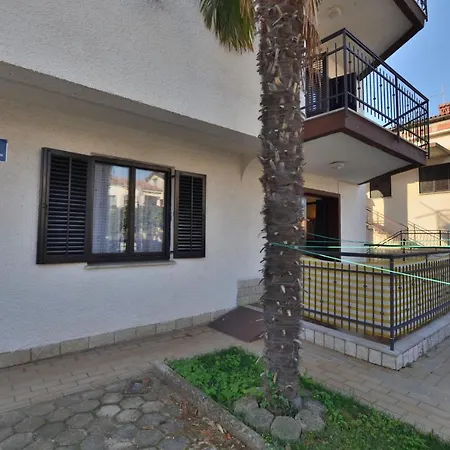 Ljiljana Apartment *